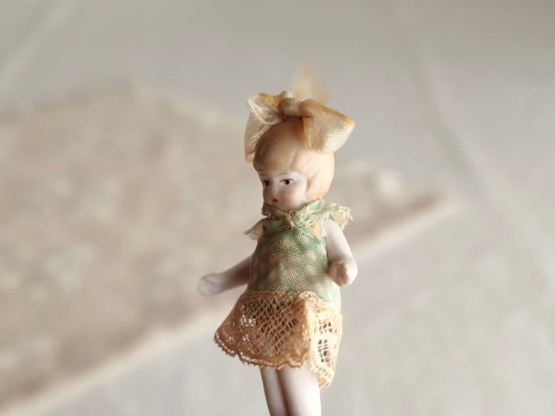 * antique doll ୨୧ ジャーマン ビスクドール 可愛い 赤ちゃん