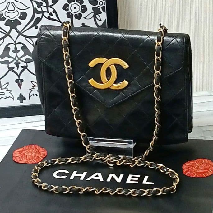 【デカココ】シャネル　チェーンショルダー　マトラッセ　ラムスキン　ブラック　黒