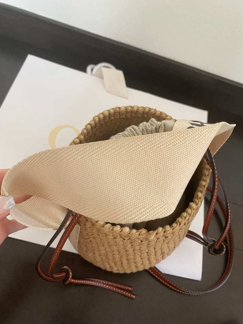 【正規店舗購入品】クロエ　Chloe woddy スモールバスケット かごバッグ