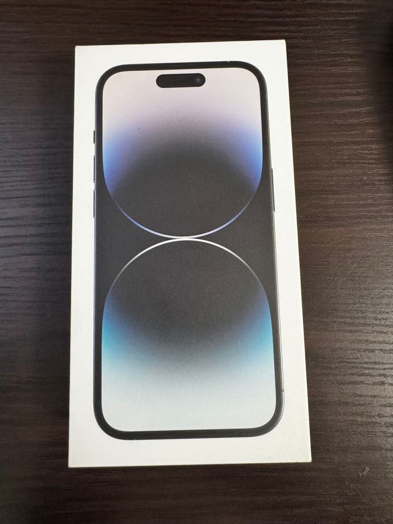 Apple iPhone 14 Pro (背面ひび割れ)