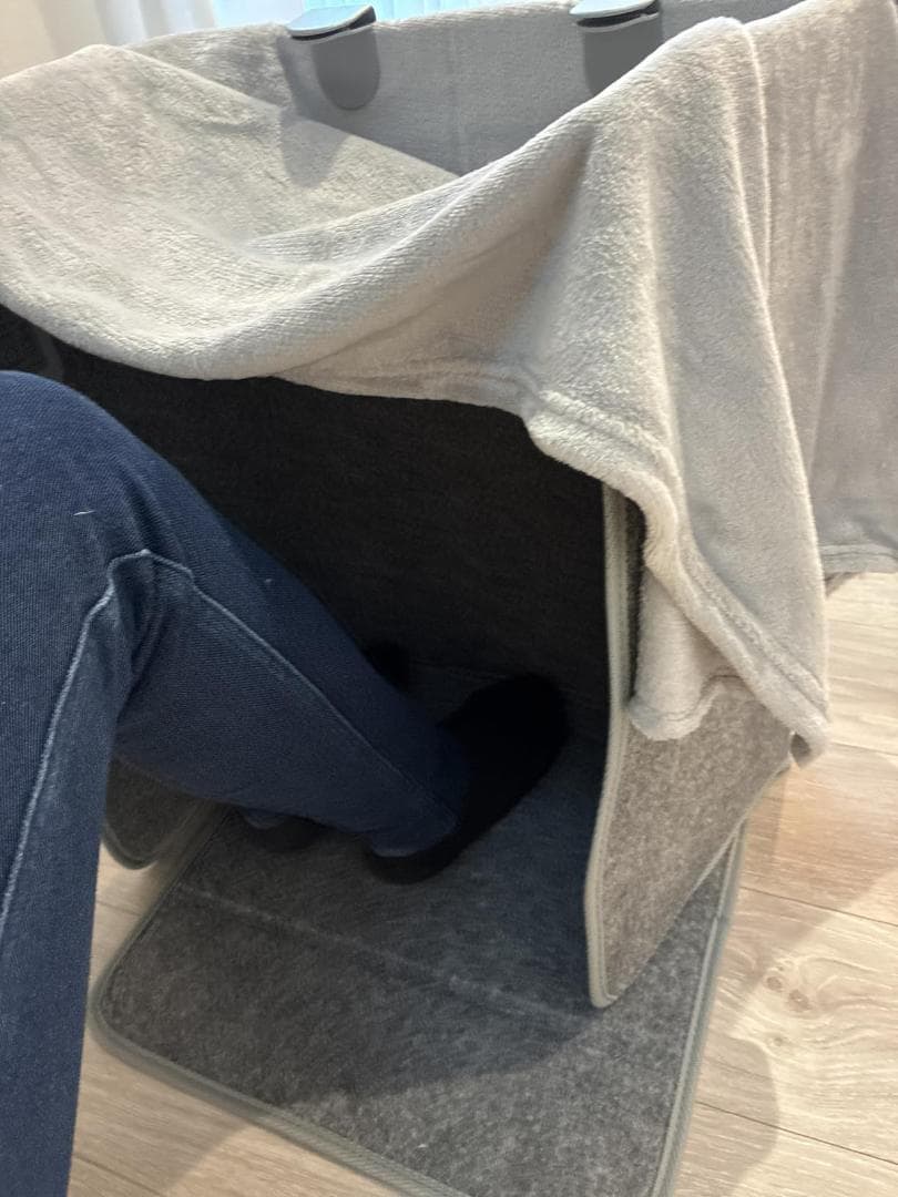 【4面発熱 パネルヒーター pro】高温版85℃ 足元ヒーター HEATFAR