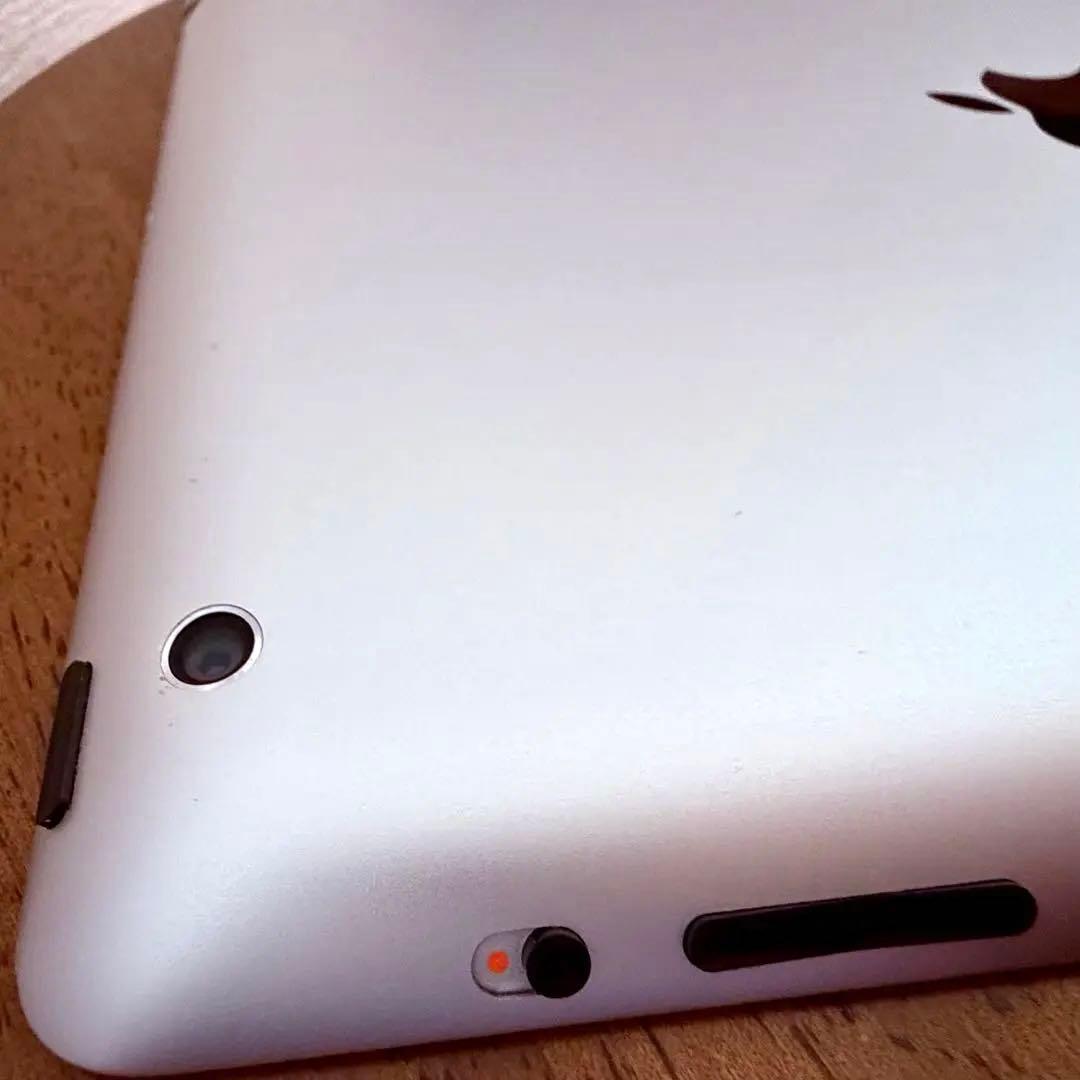 iPad 第4世代 128GB Wi-Fi ホワイト