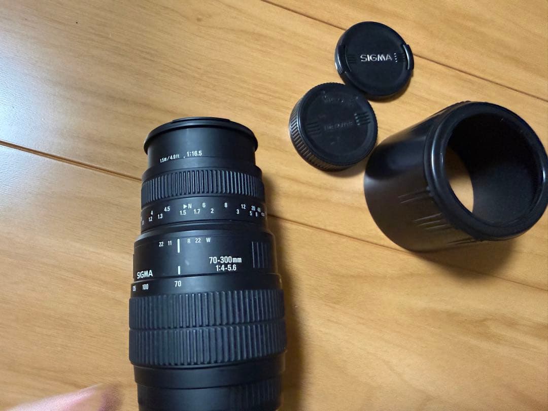 SIGMA シグマSD14+レンズ2種+フィルター+予備バッテリー1つのセット