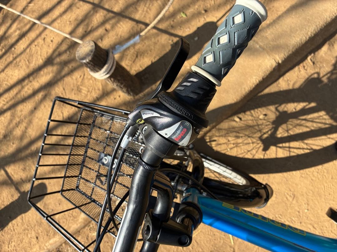 世田谷区直接引渡し限定20インチ　あさひ　ドライド　6段階変速　子供用自転車 青