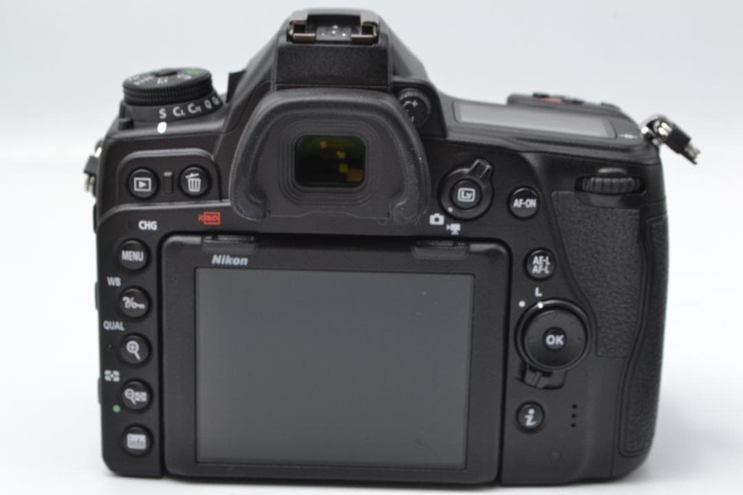 Nikon D780 デジタル一眼レフカメラ 本体　《ショット数　1983回》