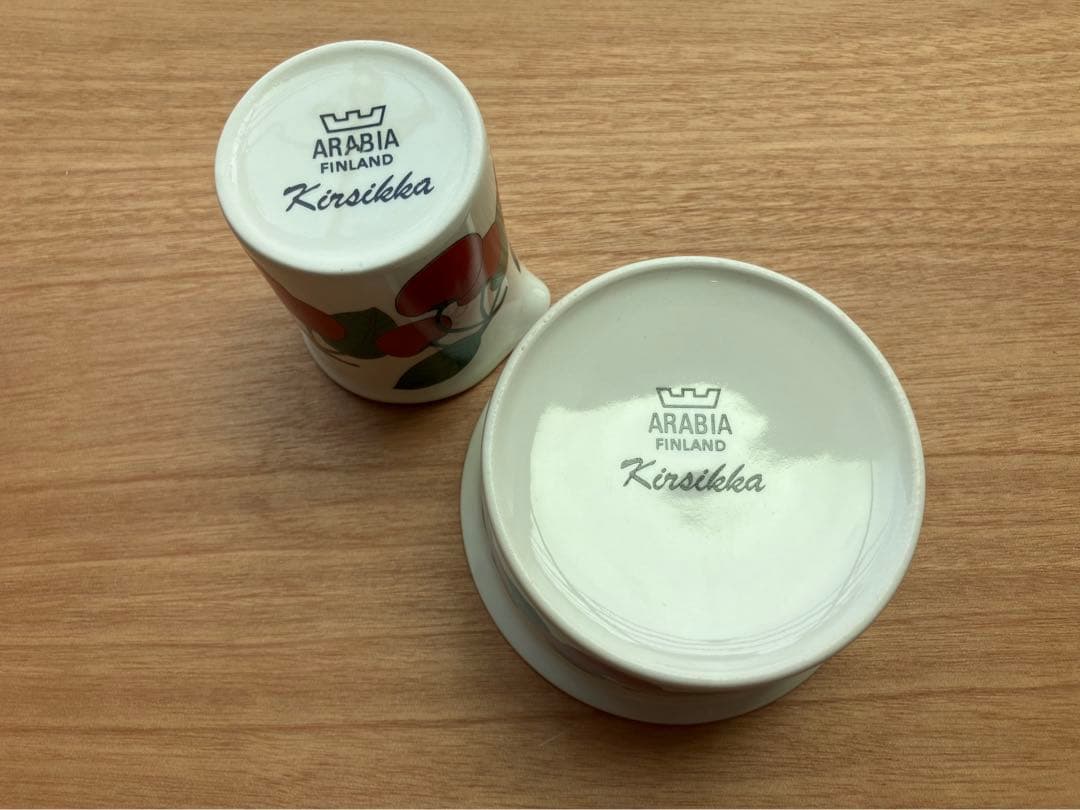 ARABIA Kirsikka アラビア　キルシッカ クリーマー&シュガーボウル