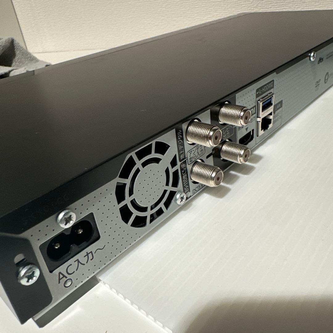 2021年製 Panasonic ブルーレイレコーダー DMR-2W51