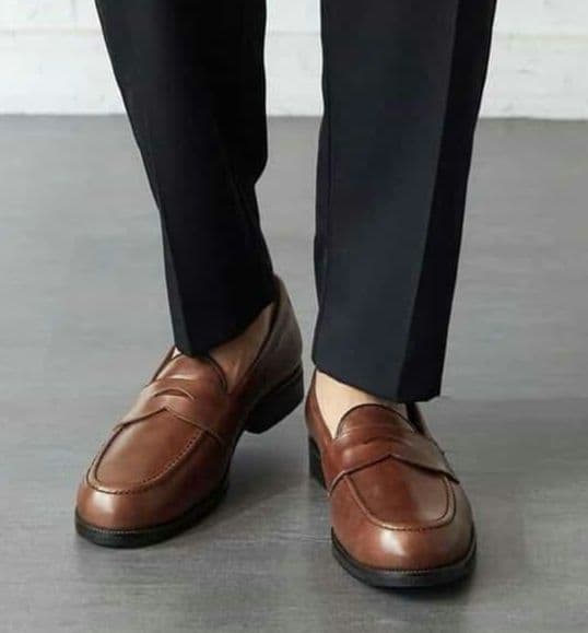 ぬーぴー　ASICS Runwalk 1231A225 26.5 ブラウン