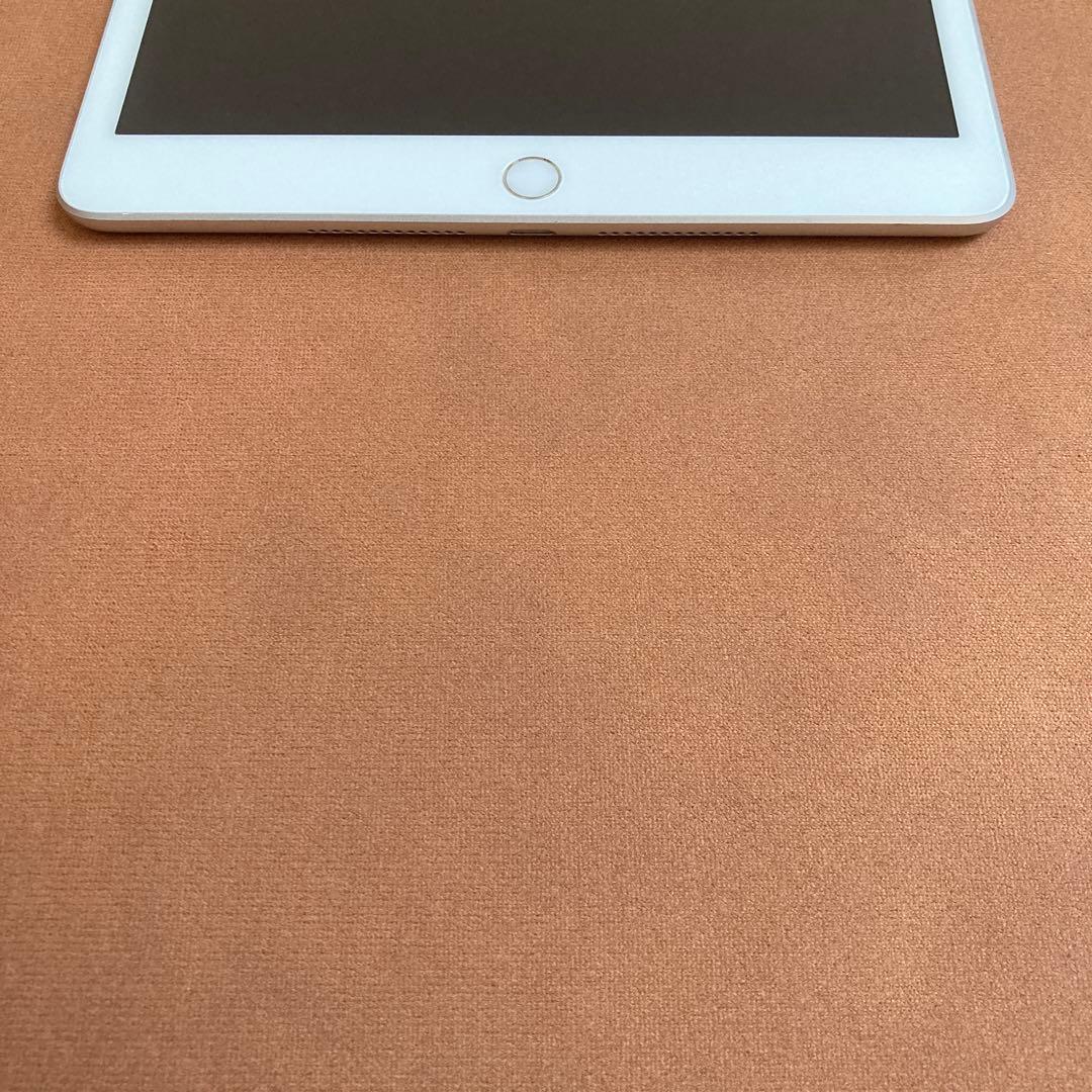512【早い者勝ち】iPad8 第8世代 32GB SIMフリー☆