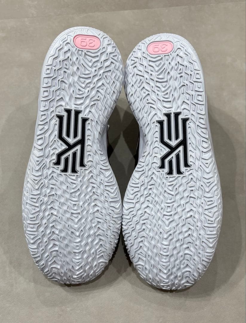 【新品】NIKE KYRIE 7 GS EP カイリー7 バッシュ 24.5cm