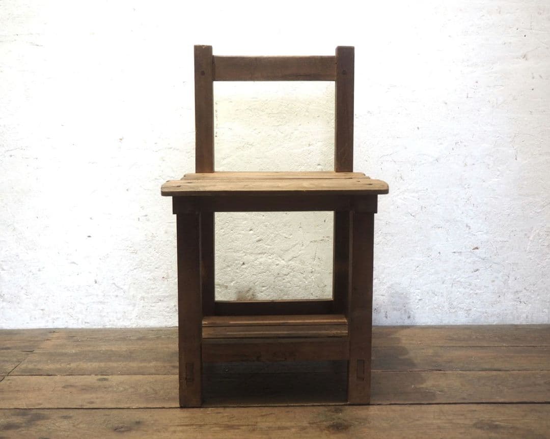 1295 ヴィンテージ　レトロな木製チェア　椅子　イス　学校　古家具　古道具