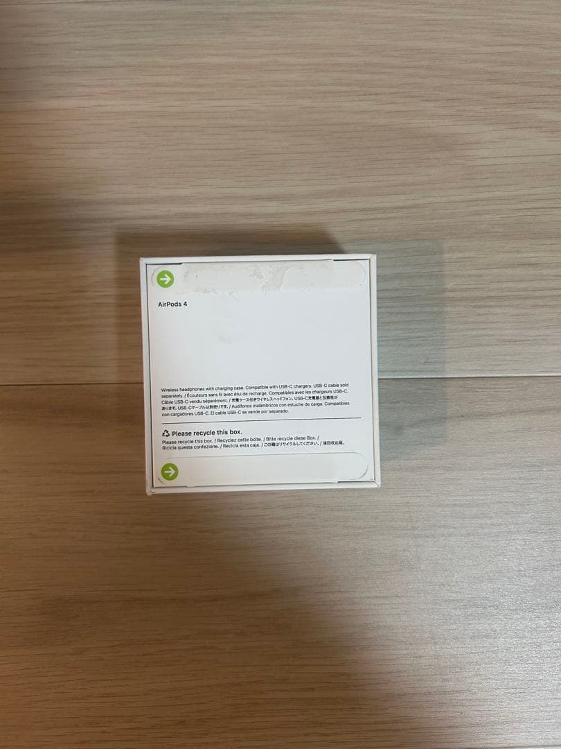 未開封 AirPods4 本体