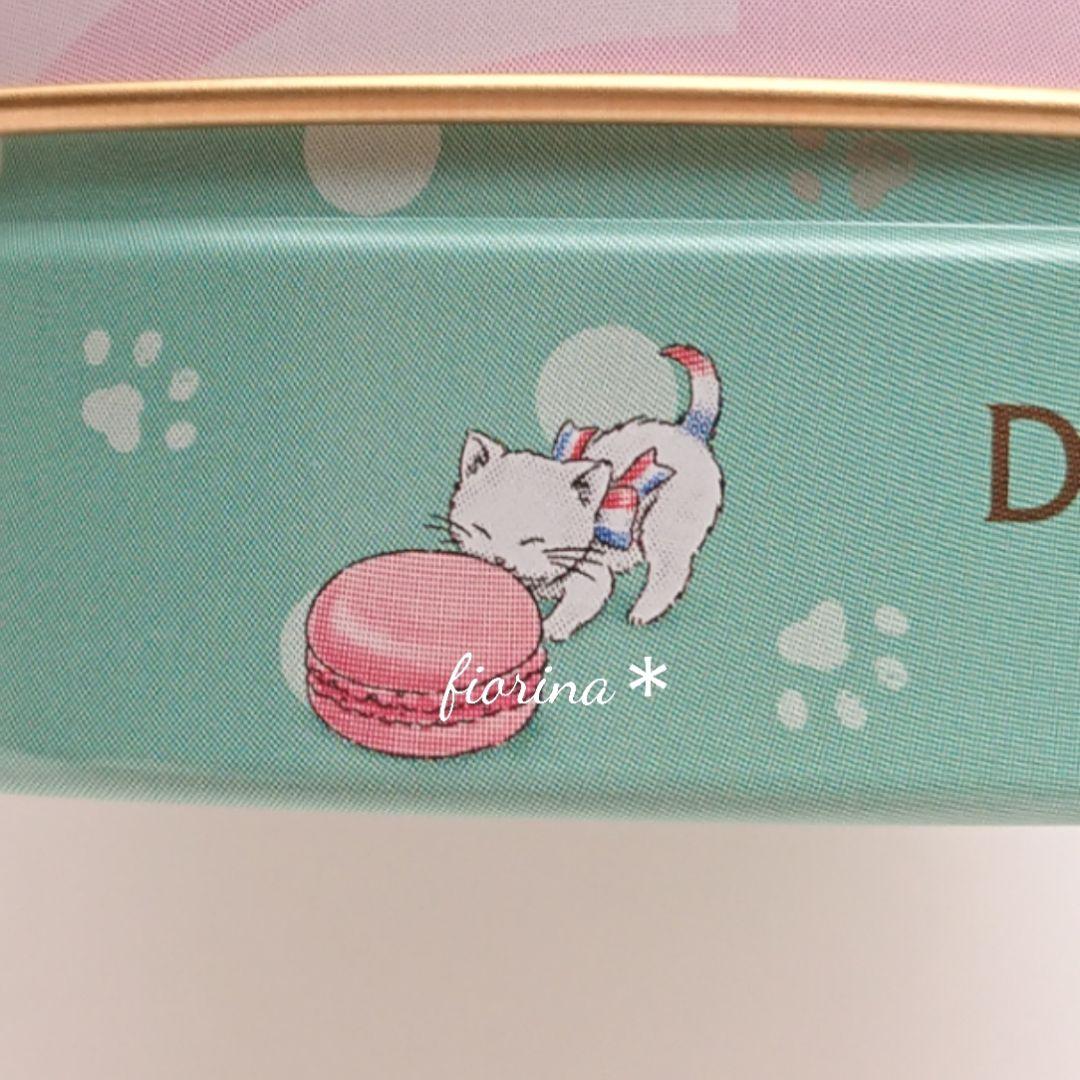 ダロワイヨ　ジョセフィーニャ　マカロンケース　空き缶　猫　ネコ　白猫　ゆめかわ
