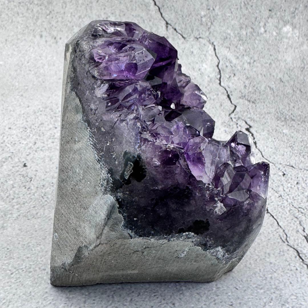 G-97アメジストクラスター ドーム 原石 天然石 パワーストーン　 インテリア