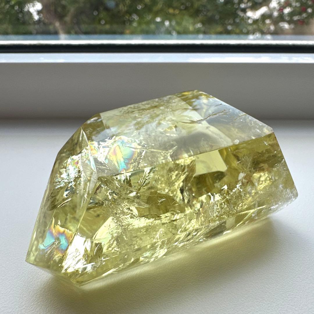 高品質　シトリン　虹　フリーフォーム　非加熱　122.3g レインボーシトリン