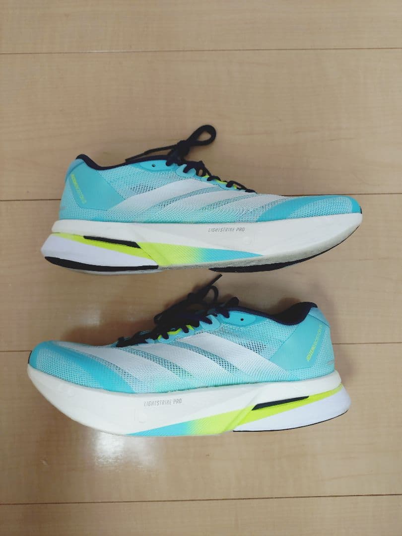 アディダス　アディゼロボストン13