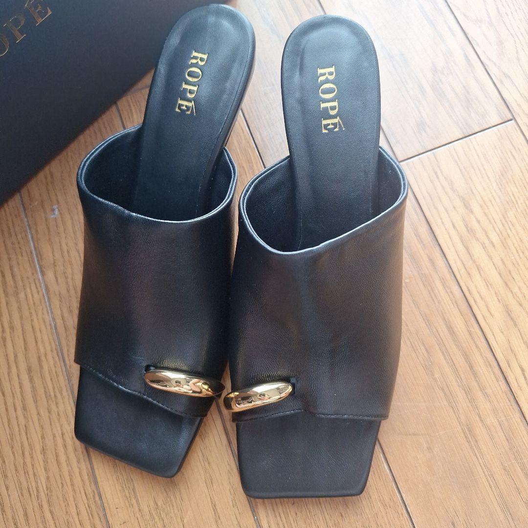 レディース　新品未使用　ROPE ブラック ミュール ゴールドリング23.5