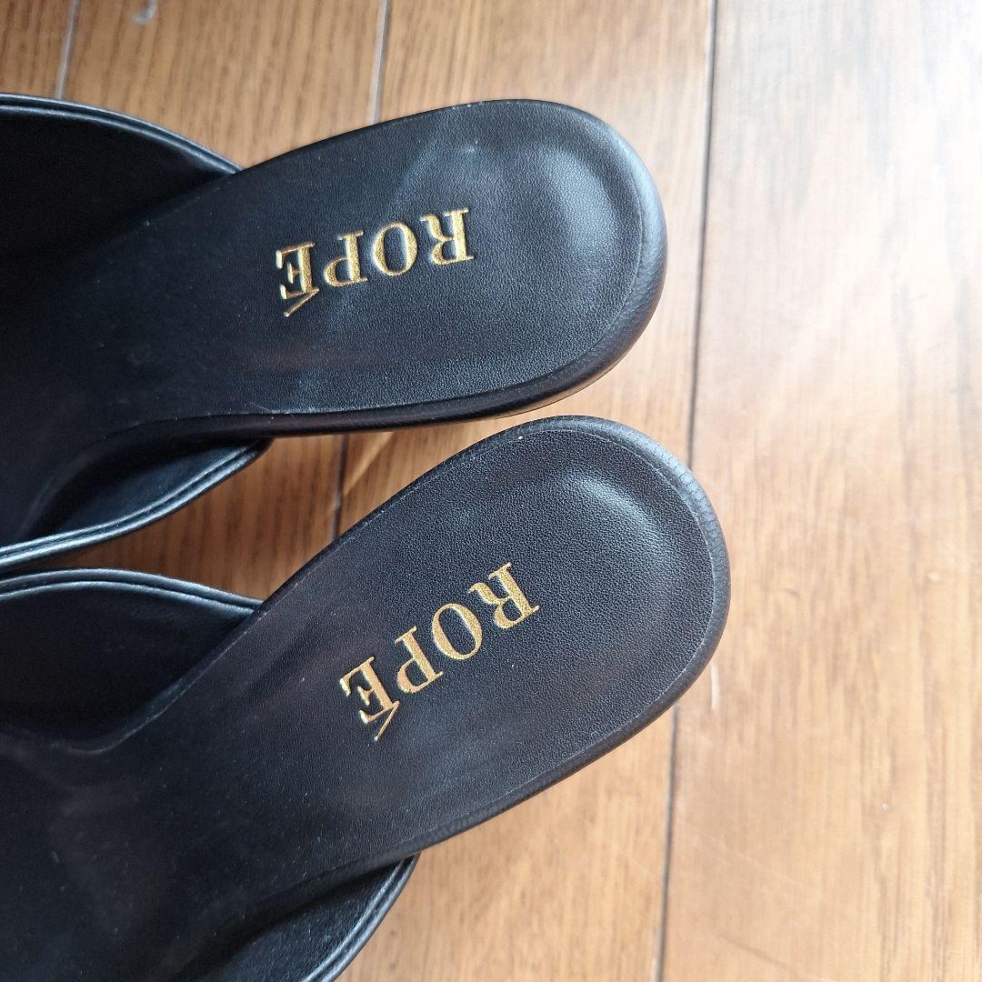 レディース　新品未使用　ROPE ブラック ミュール ゴールドリング23.5