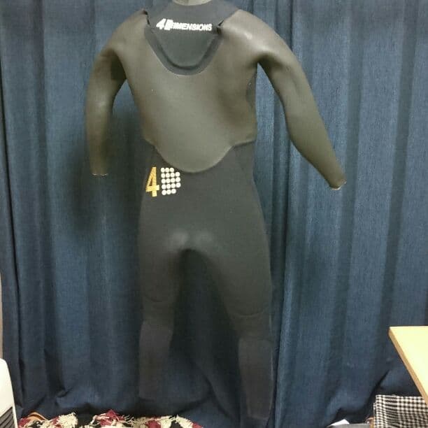 4dimension　ウェットスーツ　セミドライ