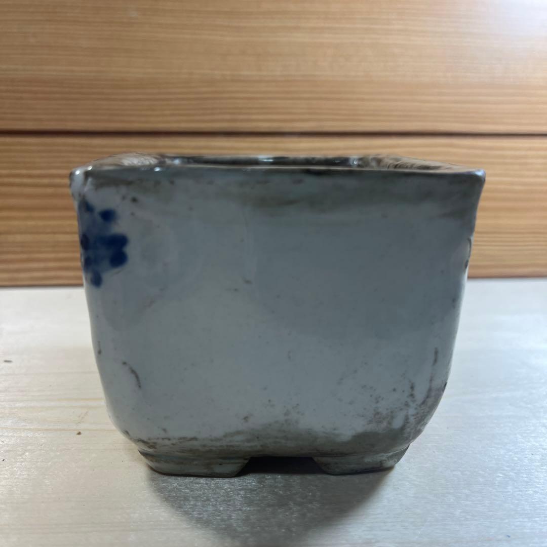東福寺　植木鉢　落款有り　ナマズ柄