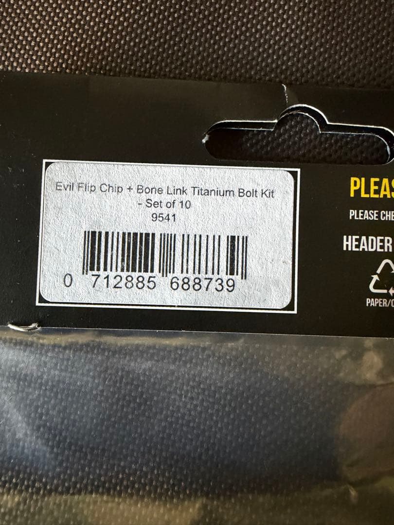 BURGTEC Evil Flip Chip ボルトキット 10個セット