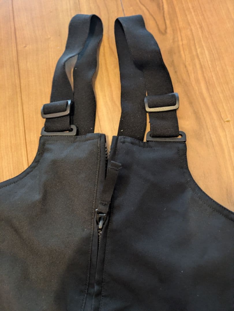 【美品】Burton キッズ　スノーボードウェア上下　ビブパンツ　5T　バートン