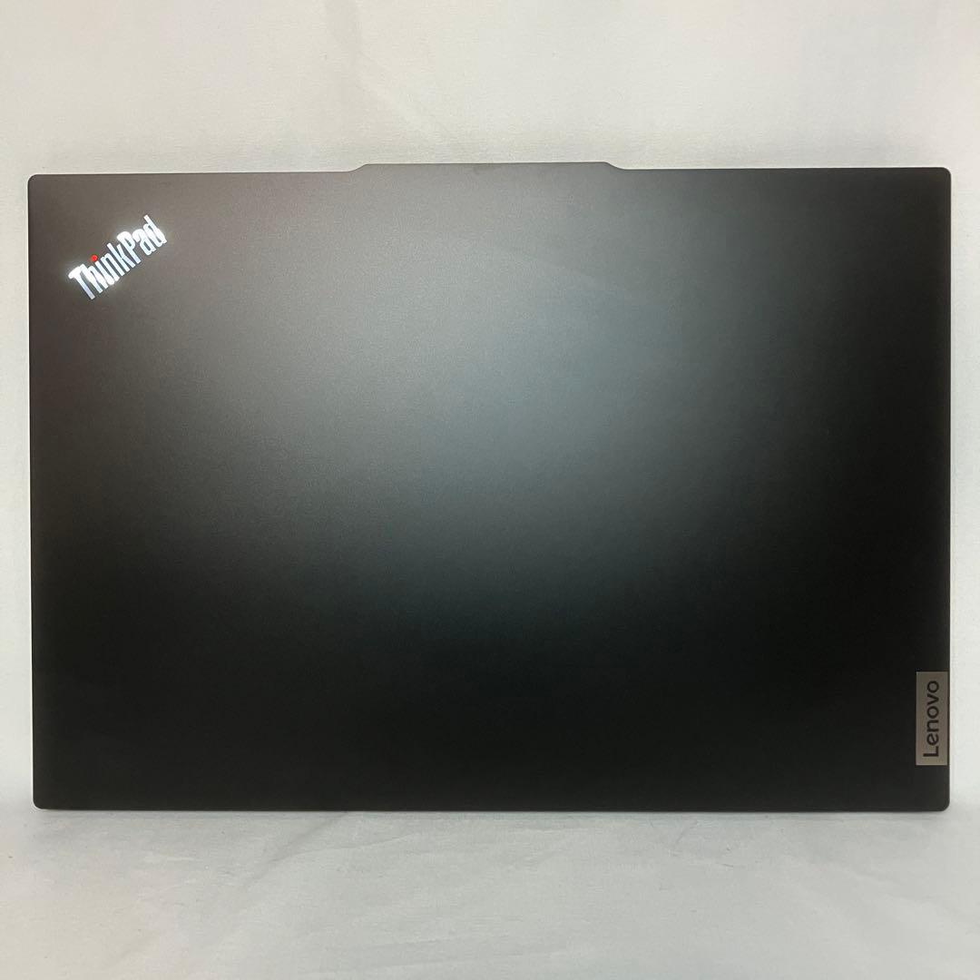 極美 ThinkPad E16 Gen1 Core i5 13420H 16GB