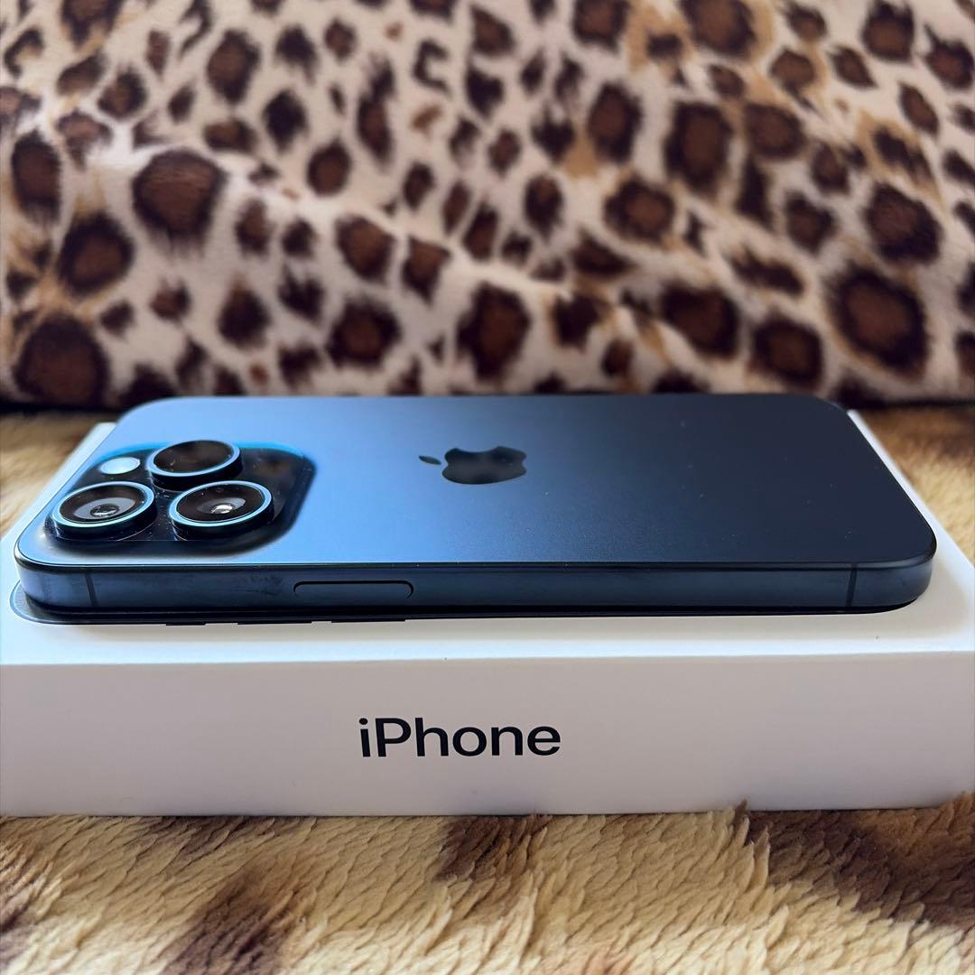 SIMフリーApple iPhone15pro 128GB ブルーチタニウム