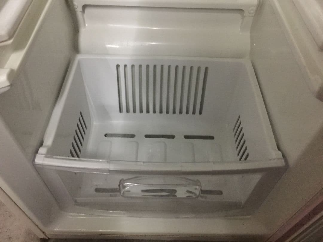 富士通 フリーザー ERF-F11N-C 冷凍庫 110L 2003年製 業務用