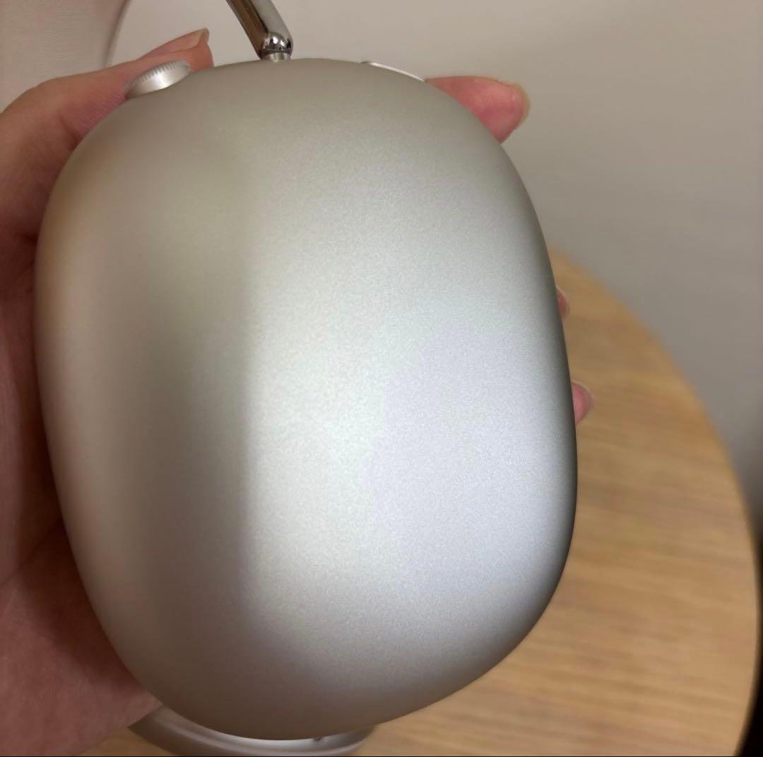Apple AirPods Max スターライト　USB-C