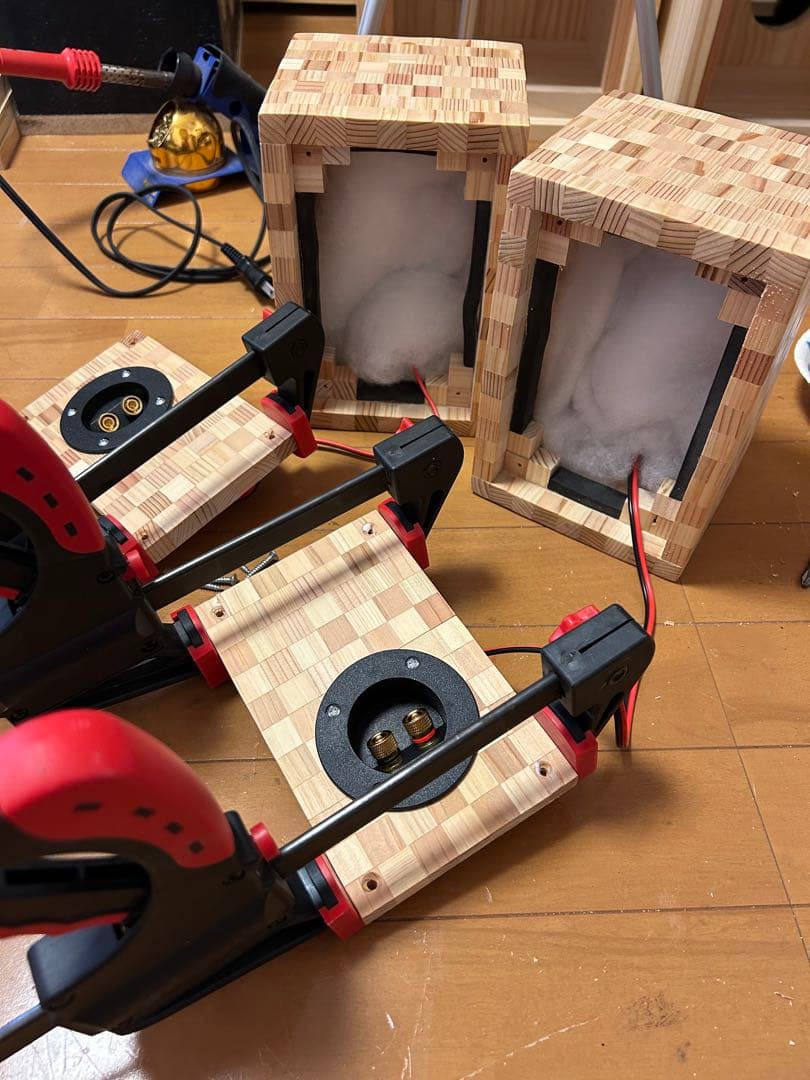 自作スピーカー 杉と桧の寄木細工