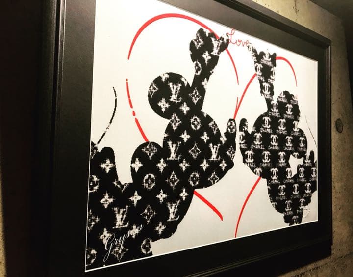 Grysonアート2.5Lヴィトンシャネルオマージュパロディアート