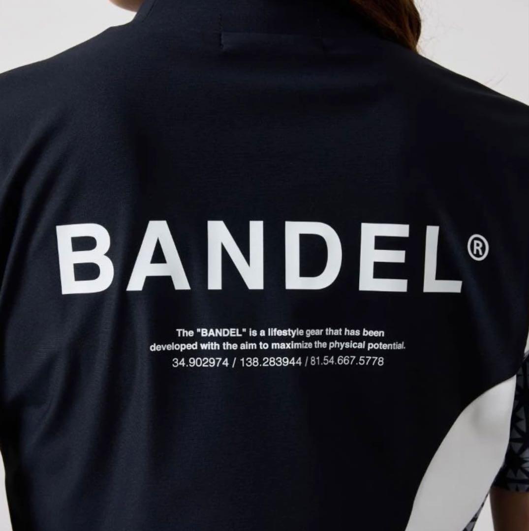 【新品・タグ付き】BANDEL レディース モックネック 黒 S