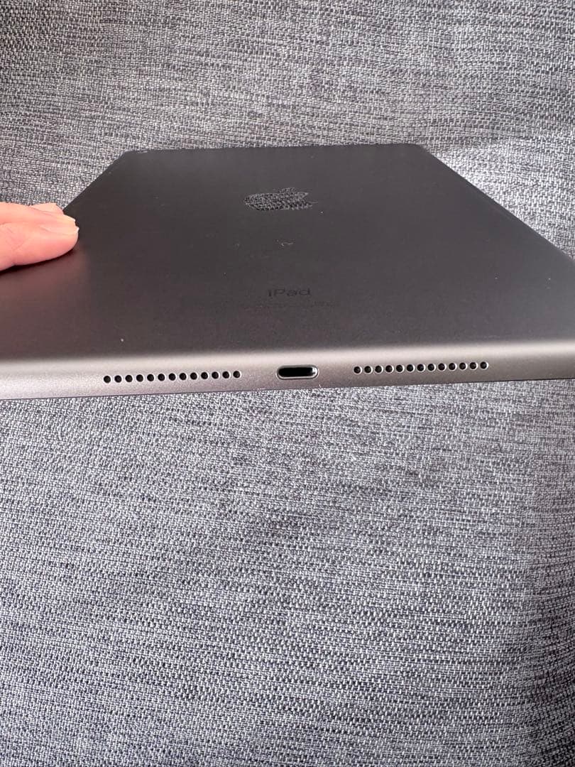 Apple iPad 第8世代 32GB Wi-Fi スペースグレイ