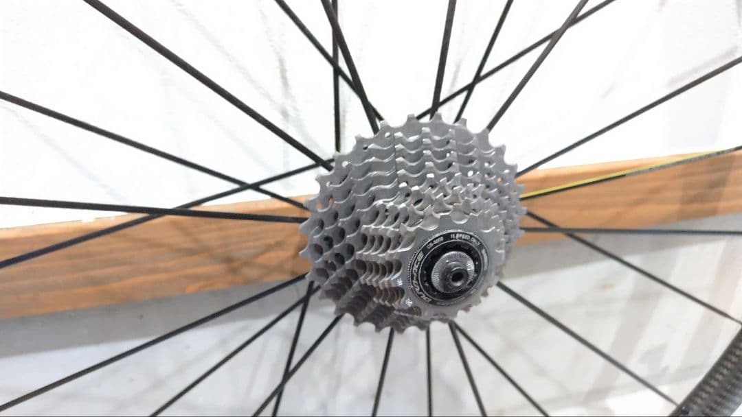 MAVIC KSYRIUM PRO CARBON SL UST チューブレス対応