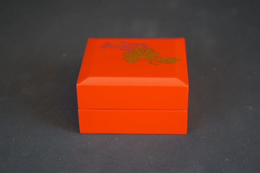 輪島屋本店 輪島塗 宝石箱 共箱 栞付 木製漆器