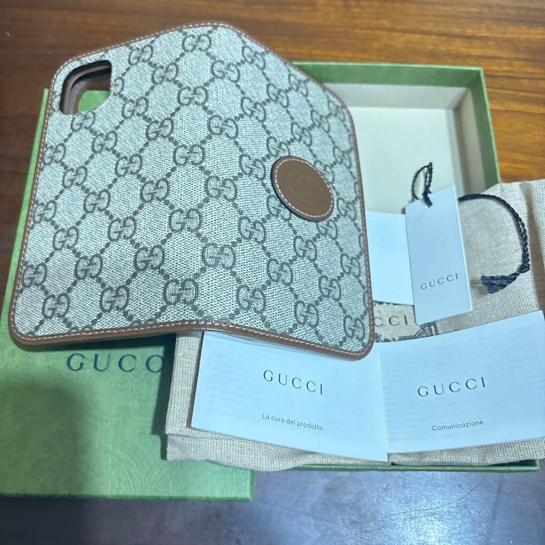 GUCCI 手帳型iPhoneケース GGキャンバス