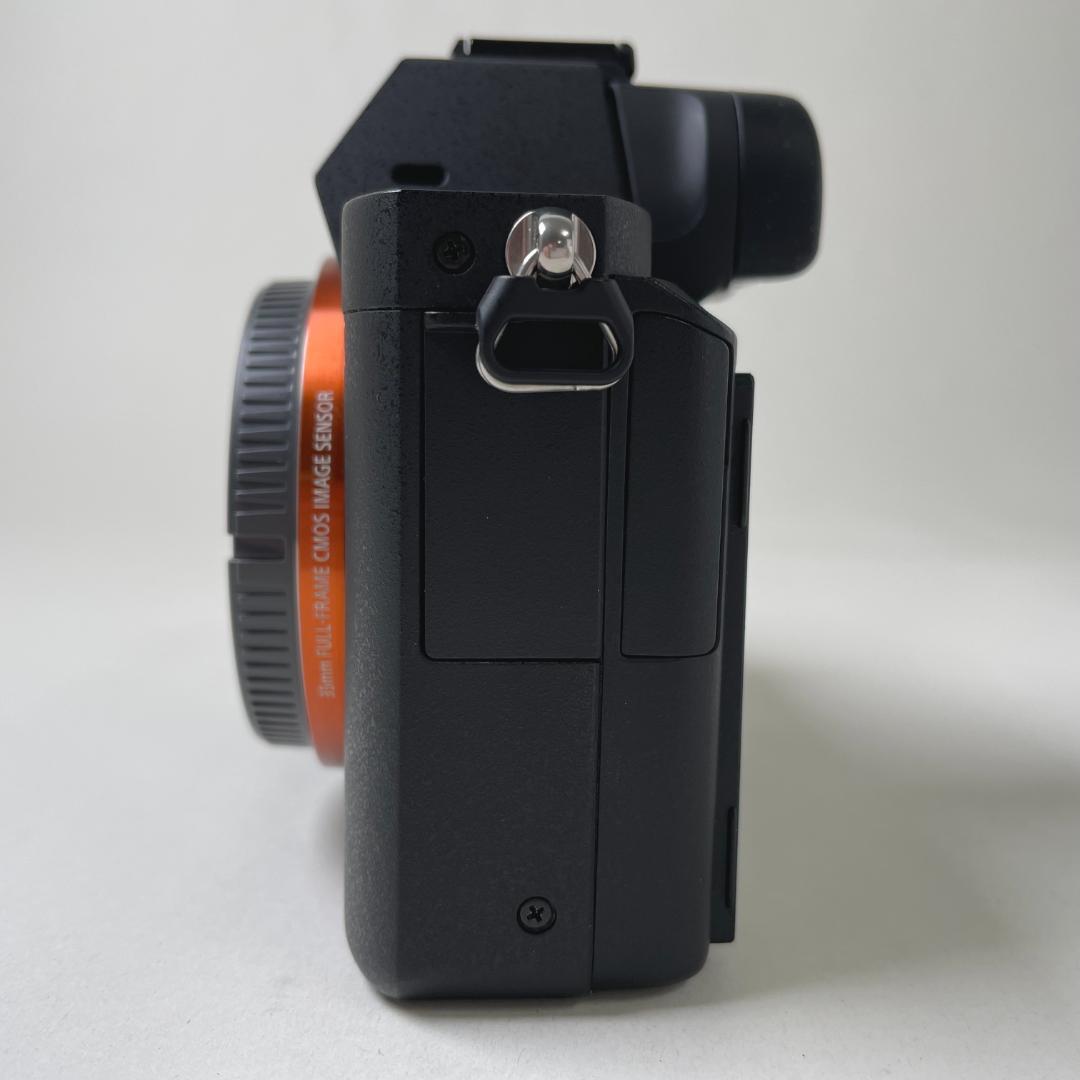 おまけ多数！！【美品】SONY　α7 II　ボディ　ILCE-7M2
