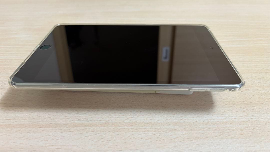 iPad mini 第4世代 Wi-Fi + Cellularモデル シルバー