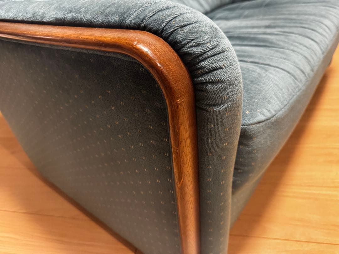 カリモク2Pソファ【最終値下げ】【早い者勝ち】