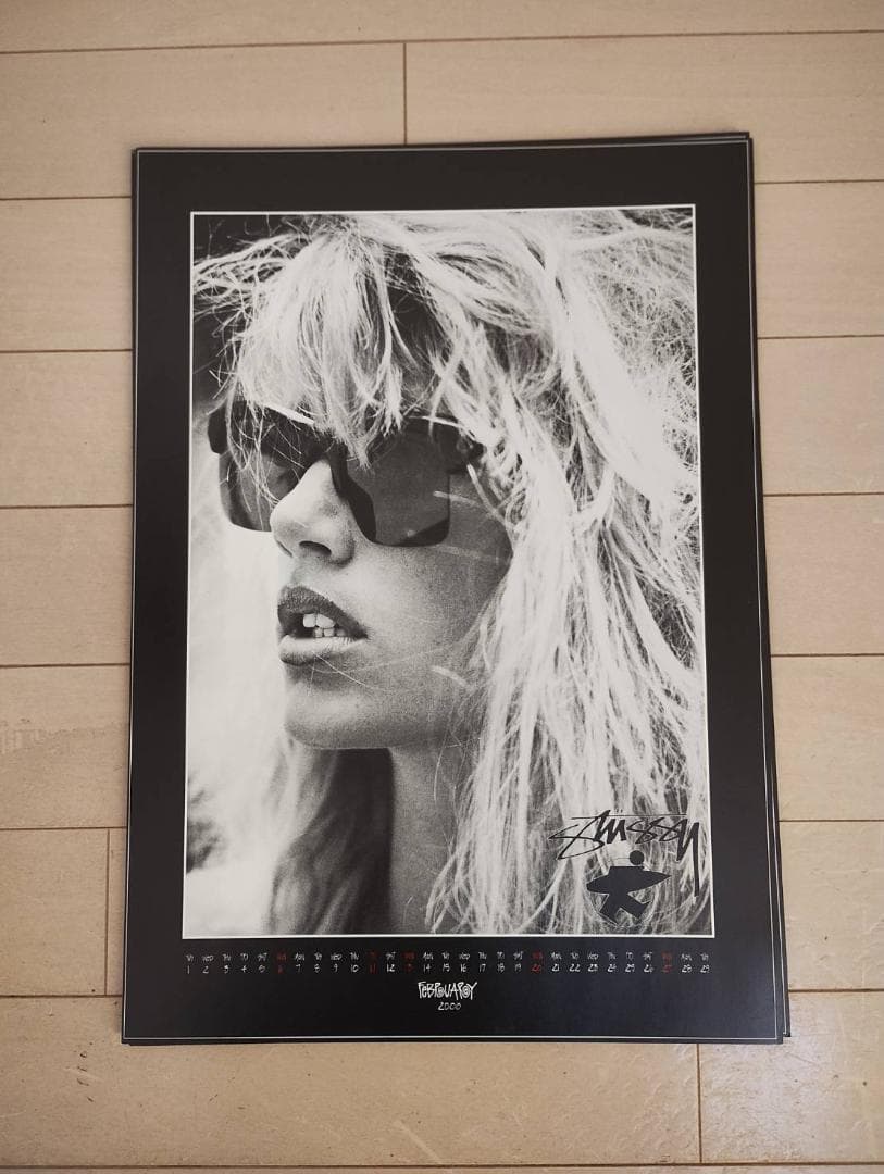 土日限定価格スチューシー20th Anniversary カレンダー★ポスターに