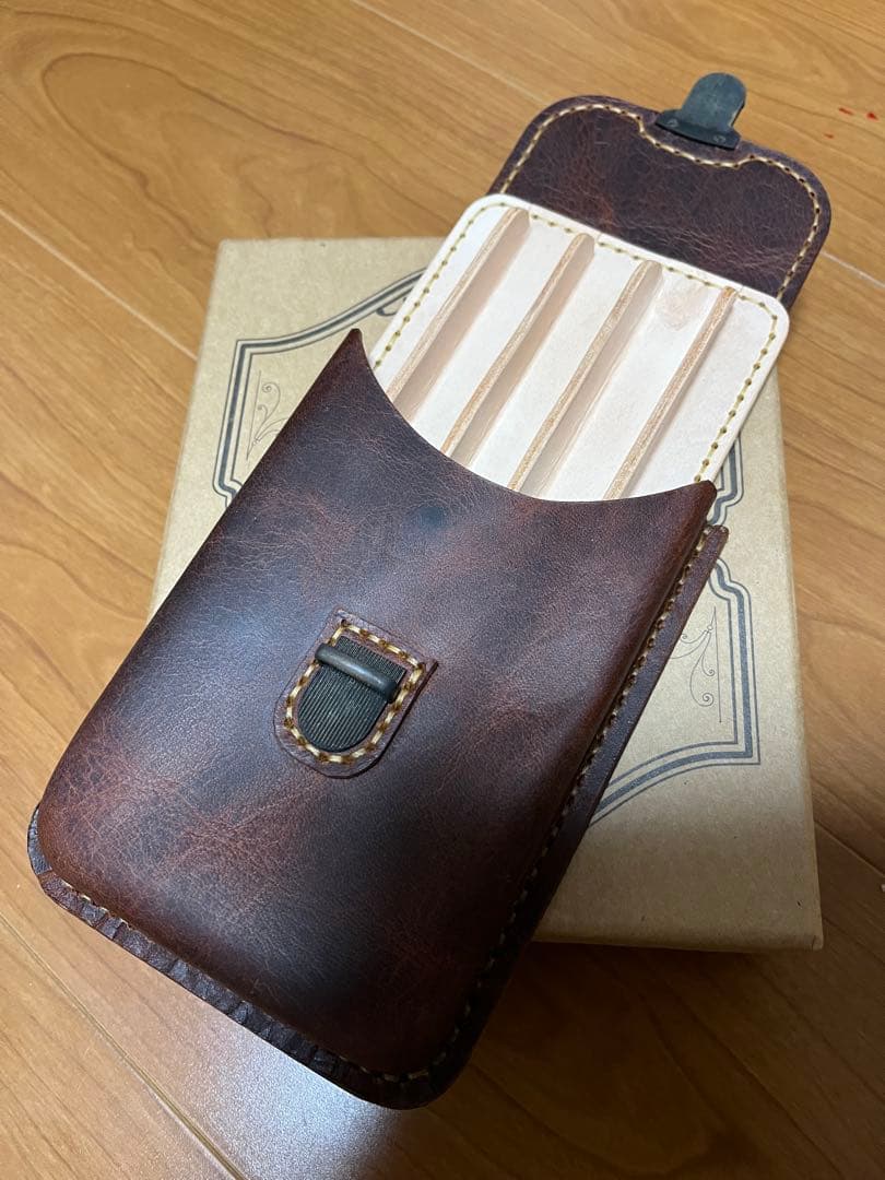 【新品未使用】ガレンレザーThe Old School 5本用レザーペンケース