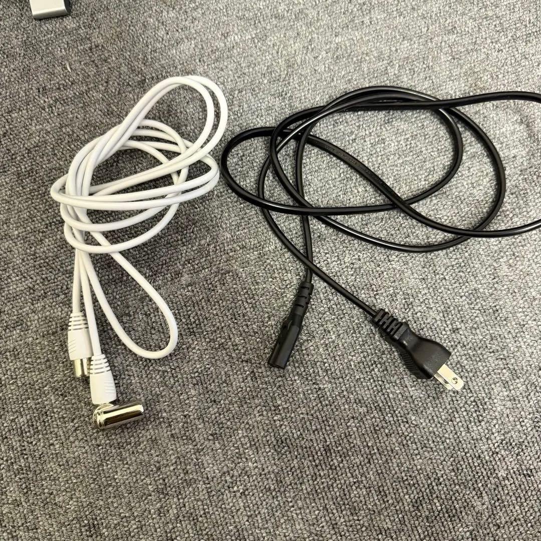 TOSHIBA 24V34 液晶テレビ 本体　23年製