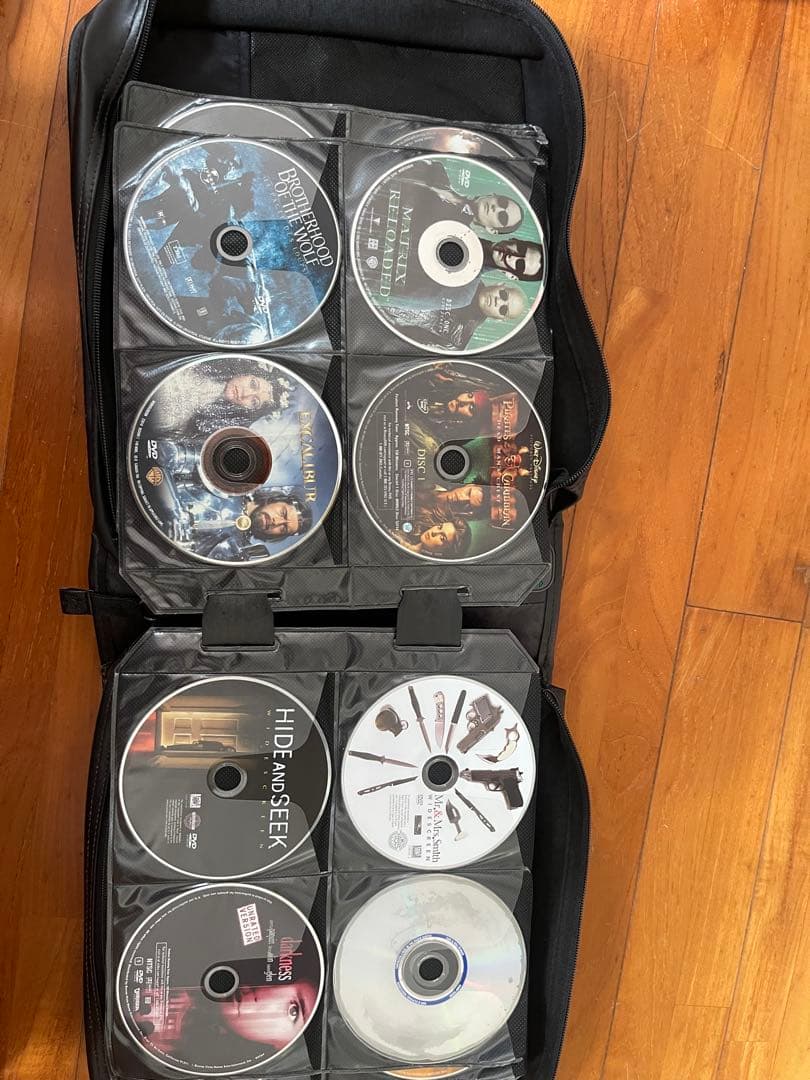 EAST DVDプレーヤー HDMIケーブル・DVD大量付