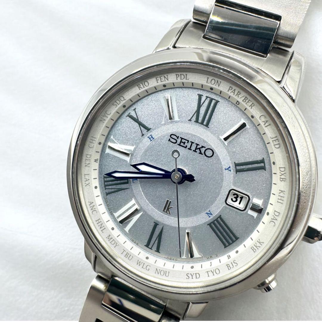 【美品】SEIKO LUKIA SSQV025 電波ソーラー チタン レディース