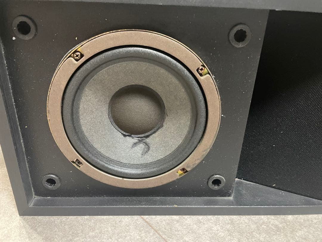 スピーカー・ウーファー BOSE 201-II