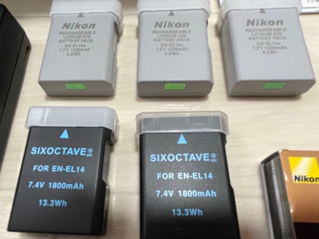 Nikon ニコン　Ｄ5600 超美品　オプション多数付き