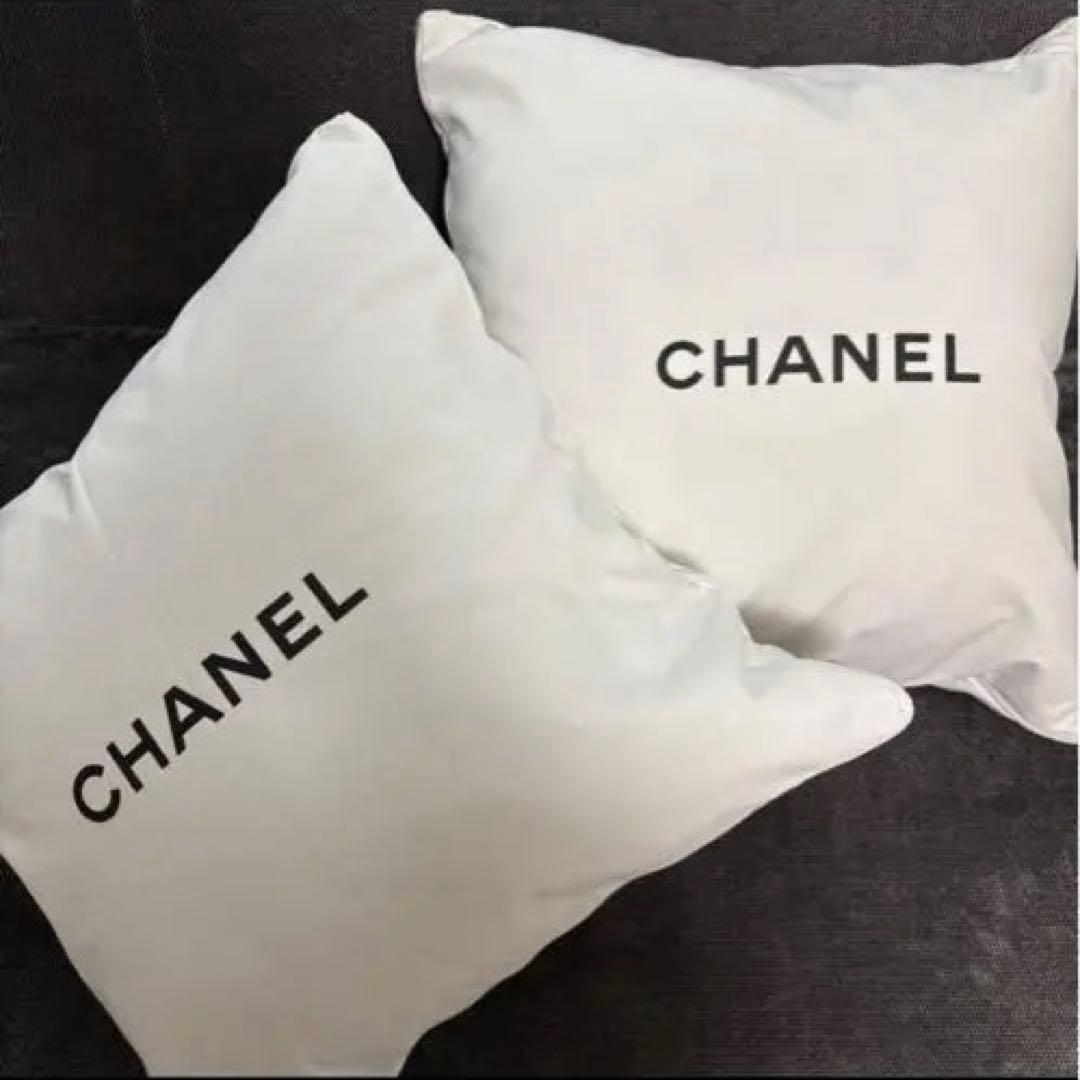 最終値下げ！【新品】CHANELロゴクッション 2個セット