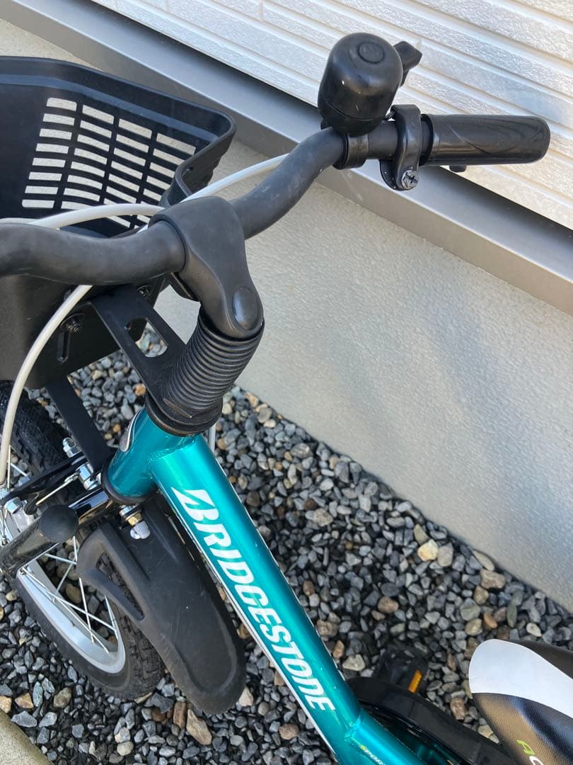 【福島県福島市引渡し希望】 BRIDGESTONE 16インチグリーン&ブラック