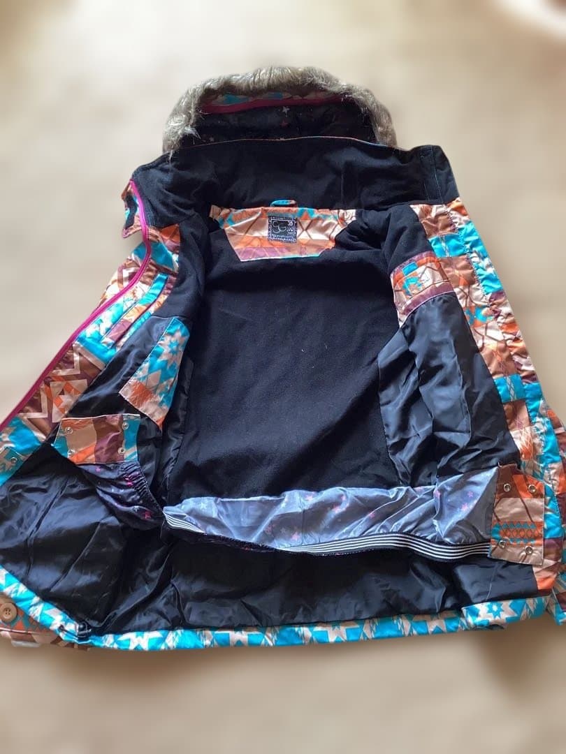 SECRET GARDENレディースＳスノボウェアスキーウェア手袋ニット帽付